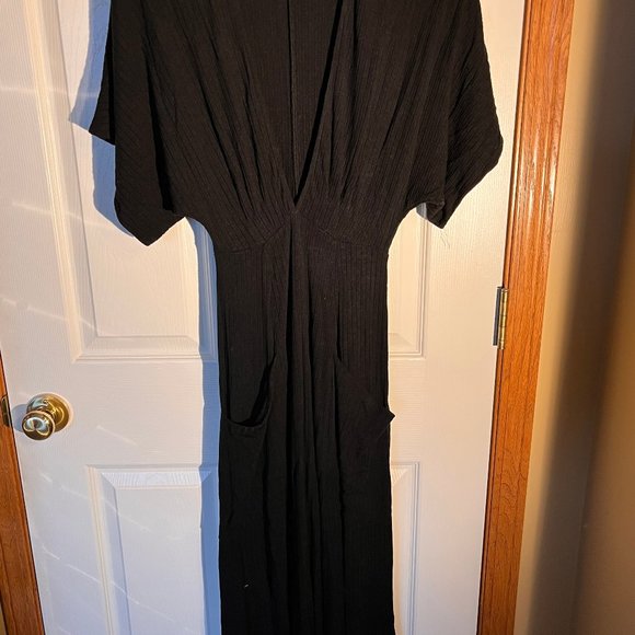 Reformation deep V midi dress size S - Picture 5 of 7